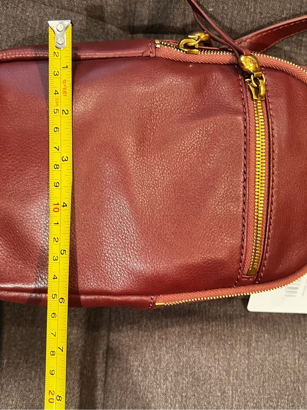 HOBO Ryder convertible crossbody backpack - Picture 10 of 11